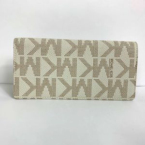 Michael Kors Checkbook/ID Holder